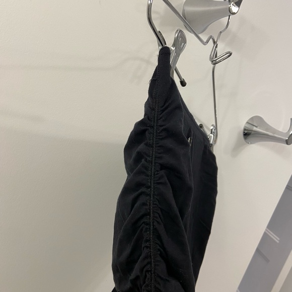 Lululemon Reversible Ruched Skirt - Picture 3 of 6